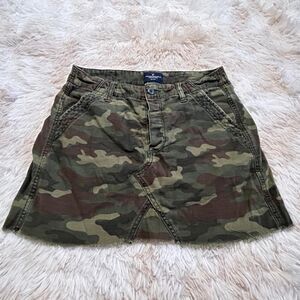 American-eagle Women's Green and Khaki Skirt